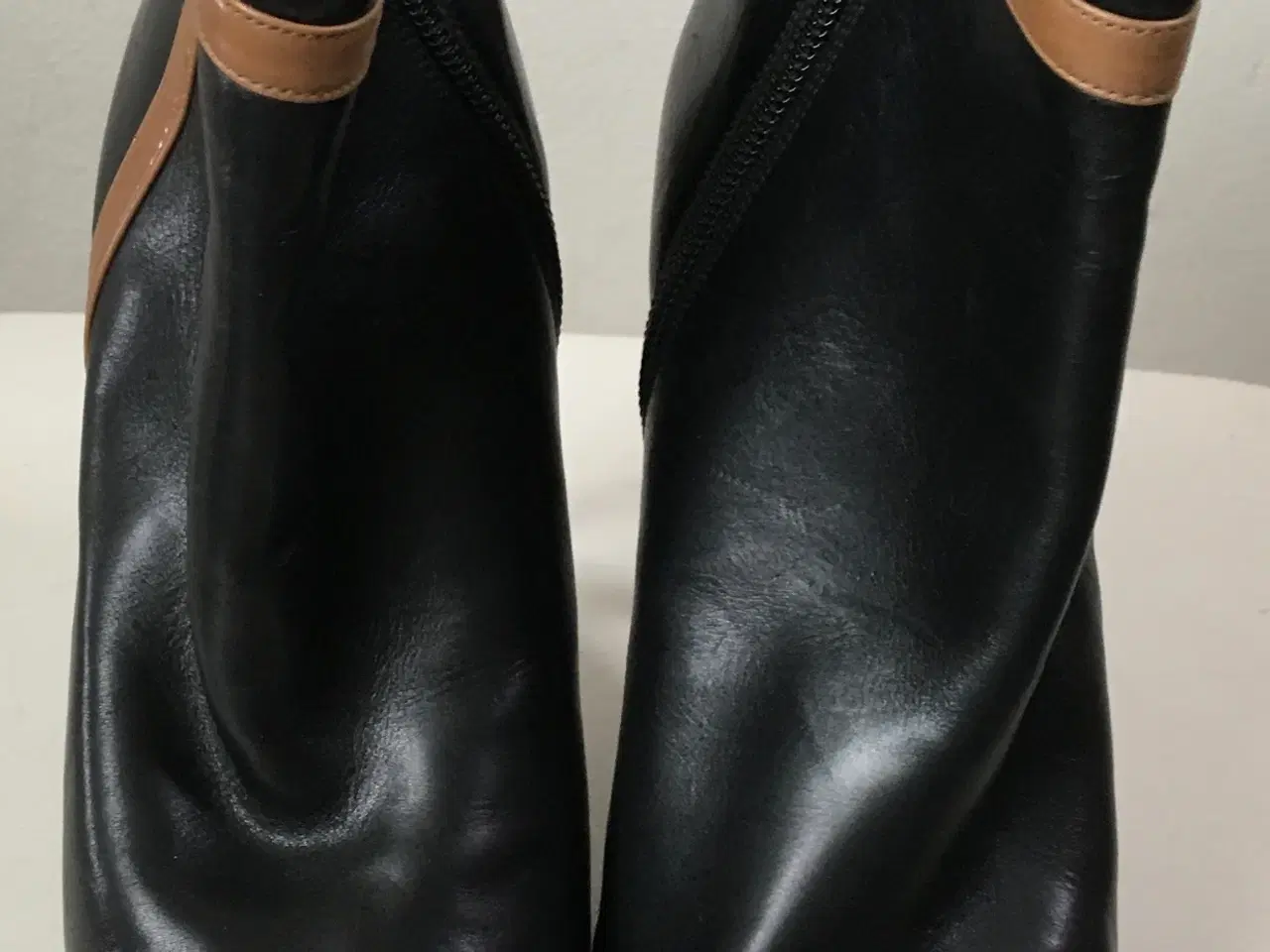 Billede 2 - Barbara Bui, støvletter, str 37