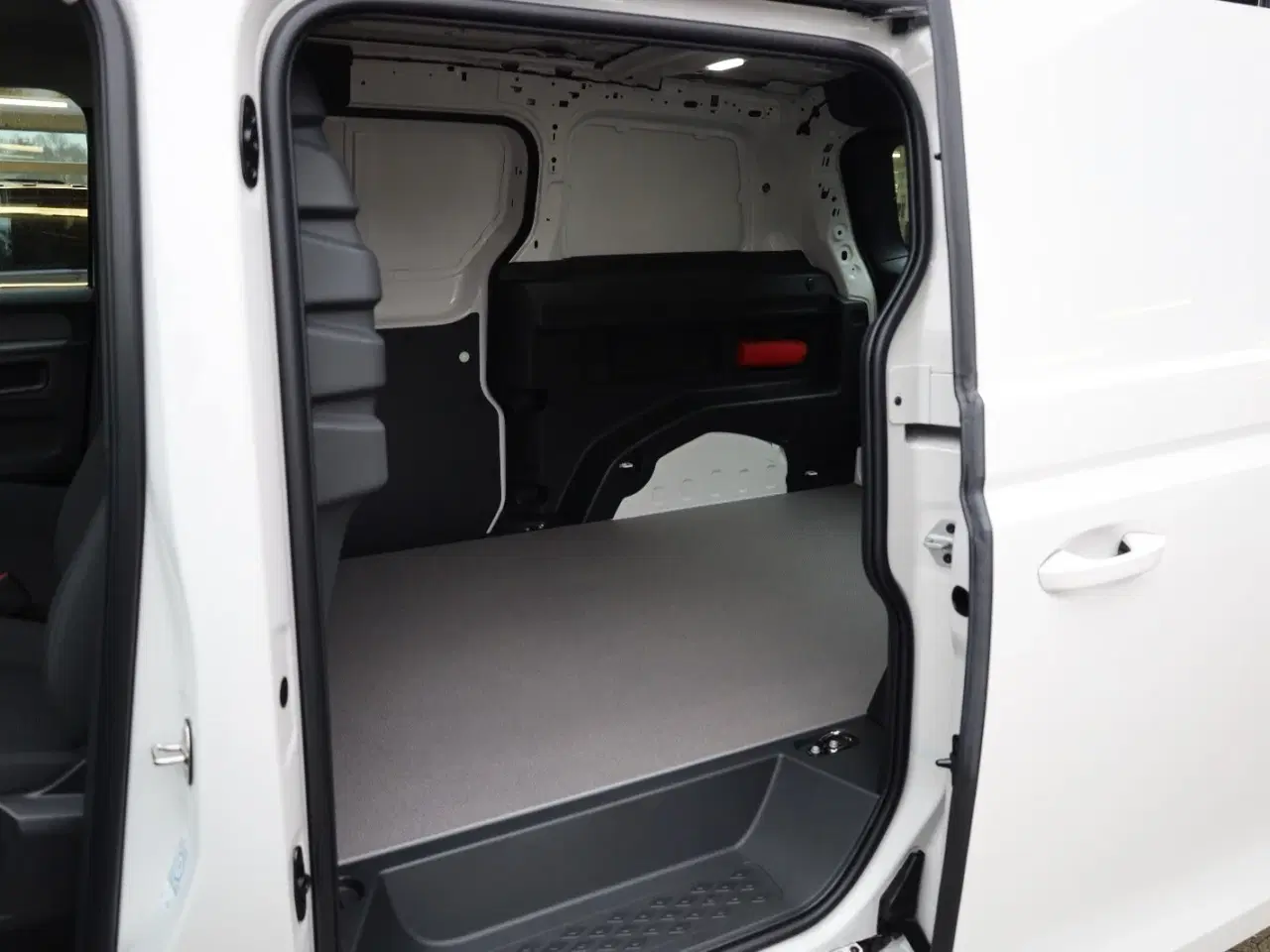 Billede 15 - VW ID.Buzz 79 Cargo Pro+