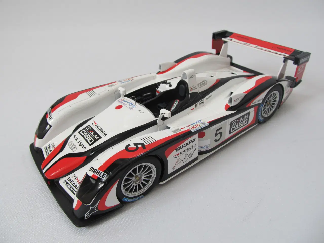 Billede 9 - 2004 Le Mans Audi R8 #5 - 1:18  Sjælden udbudt