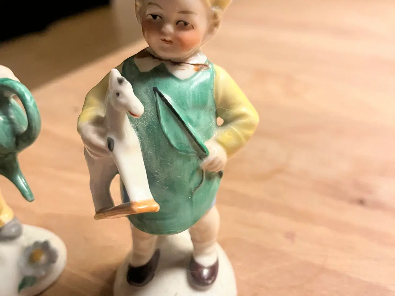 Billede 4 - 2 små figurer