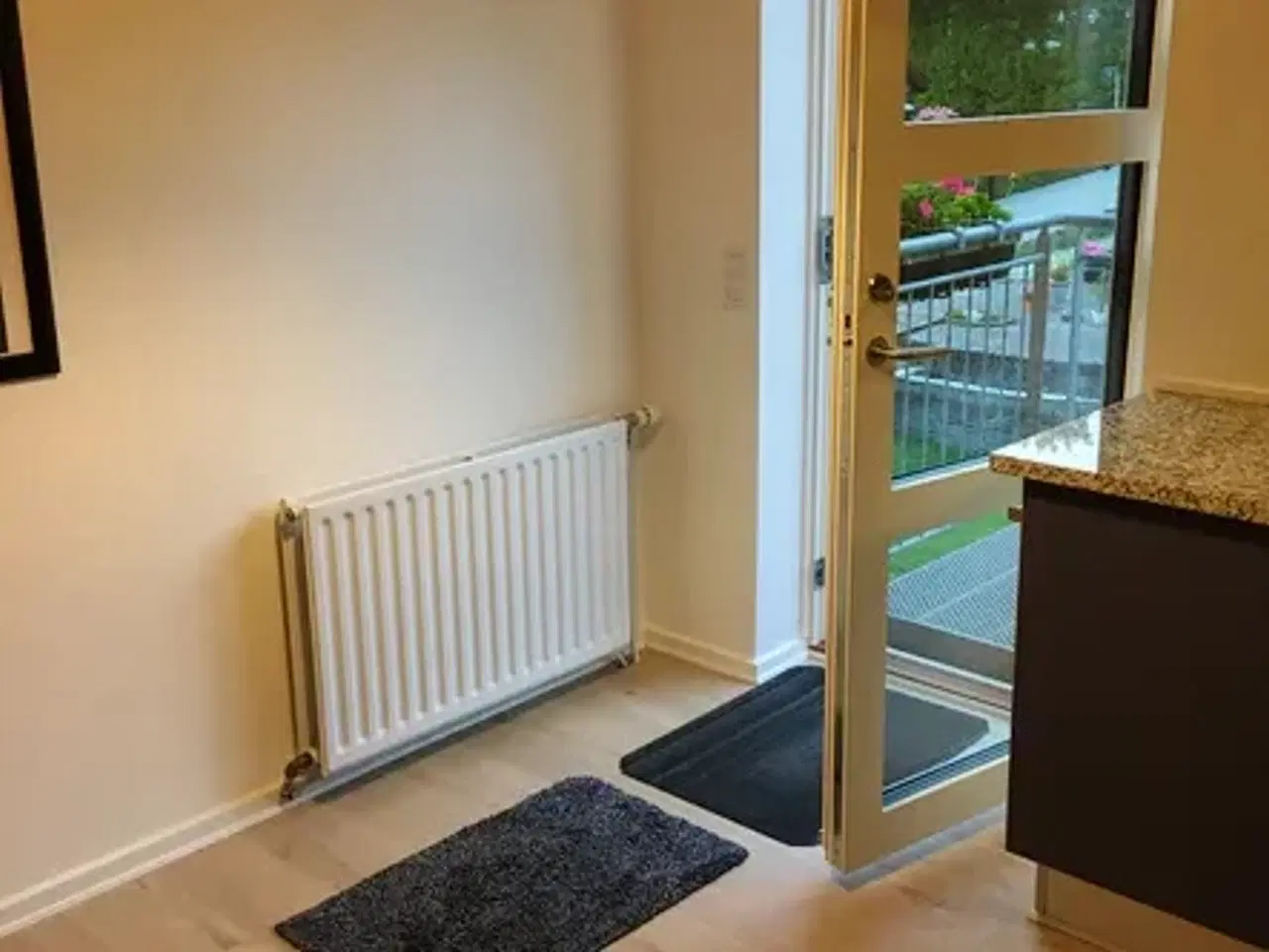 Billede 12 - Nyistandsat 1.sals villa lejlighed udlej. i Odense