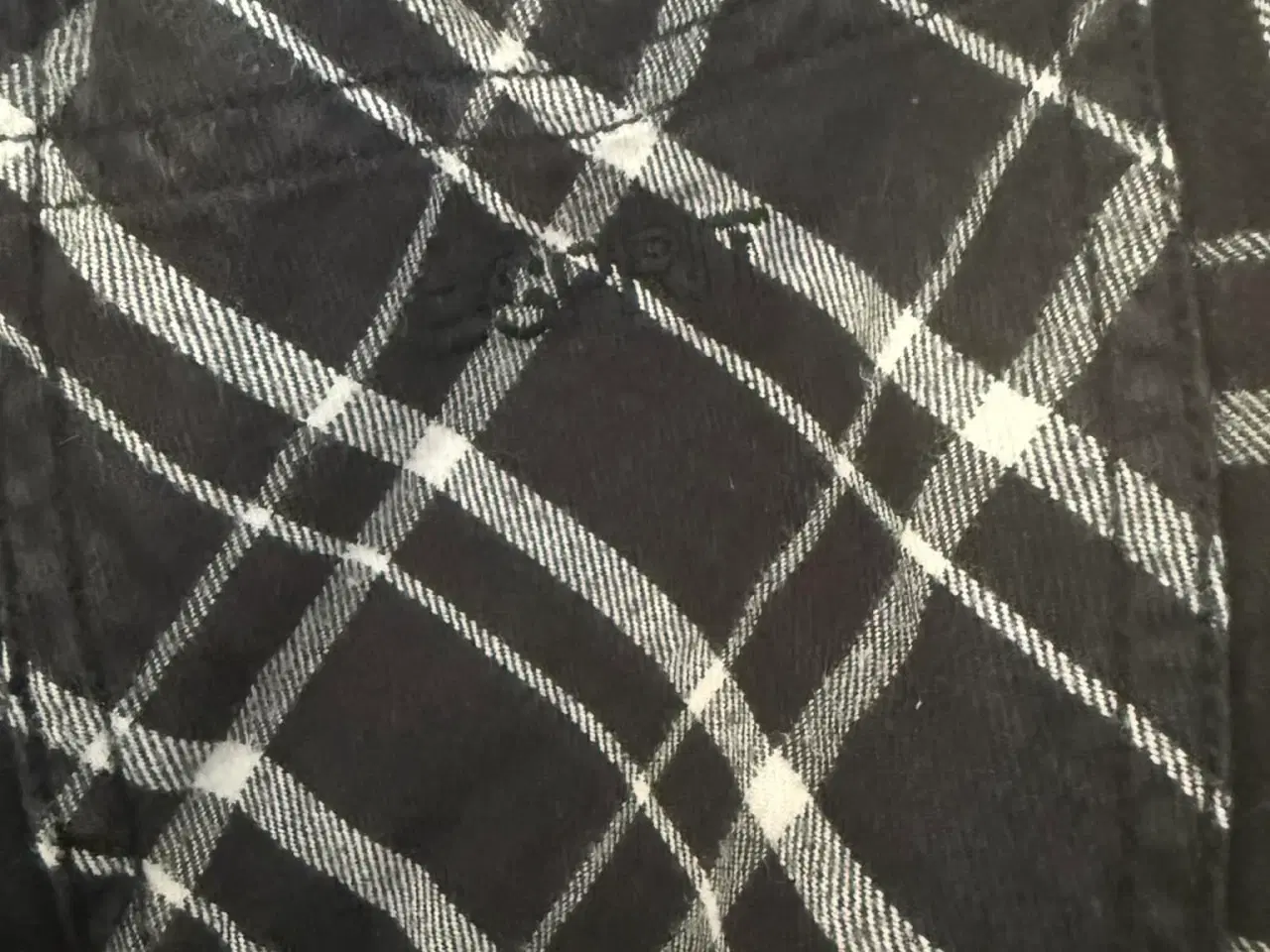 Billede 3 - Esprit drenge skjorter i str 128