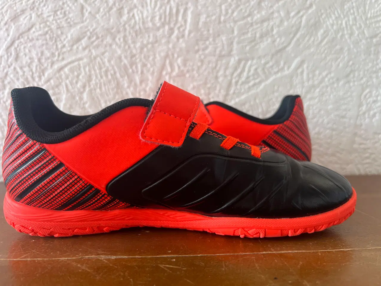 Billede 6 - Indendørs Fodboldstøvler fra Puma. Str. 34.