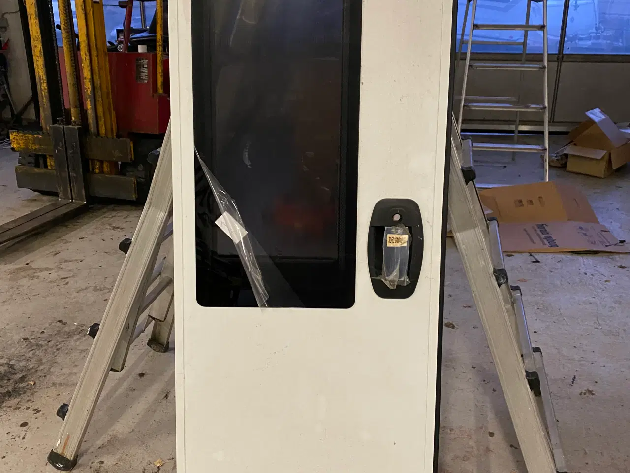 Billede 2 - Adria dør (bred model)