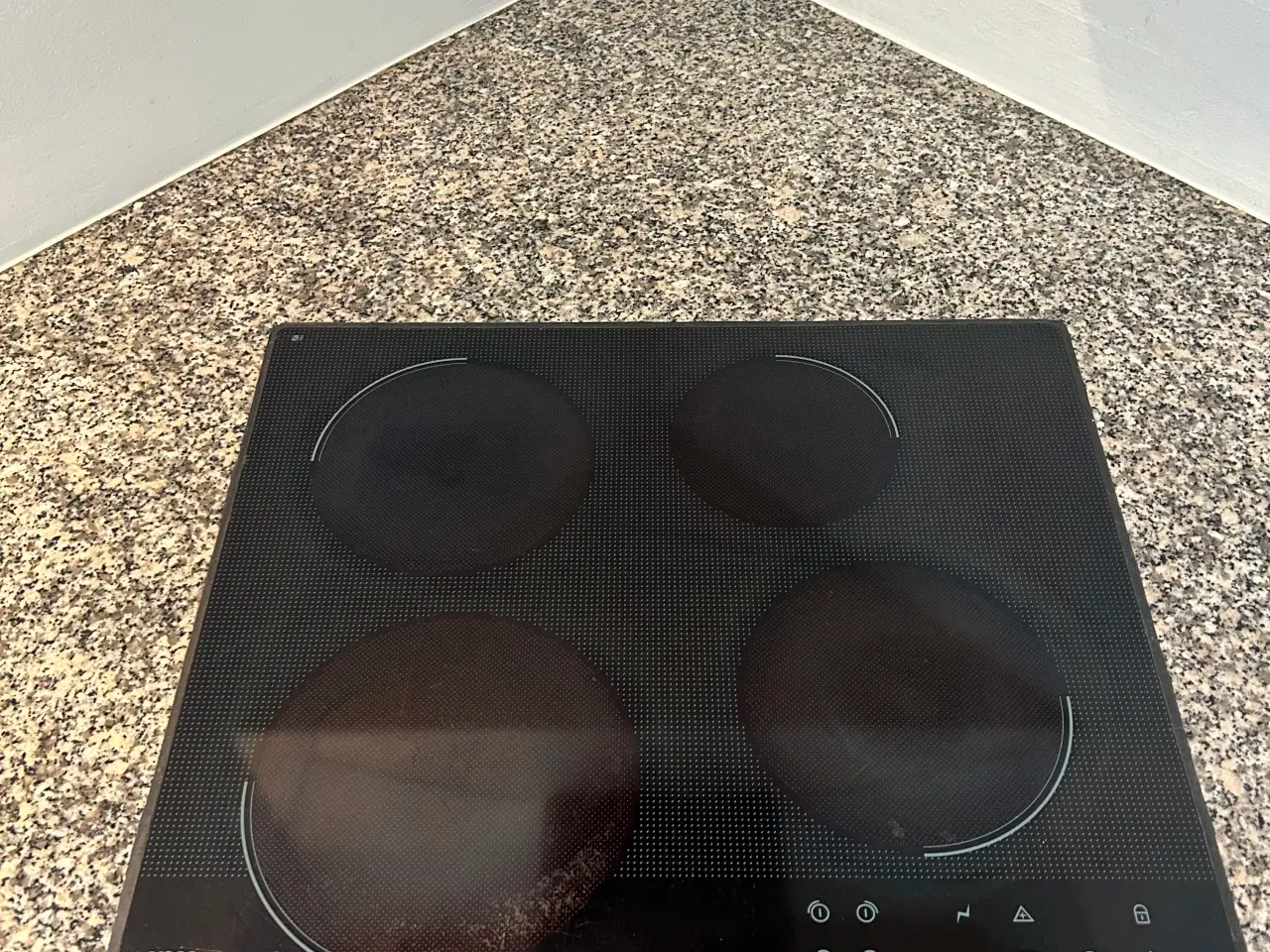 Billede 6 - Komplet Svane-køkken sælges