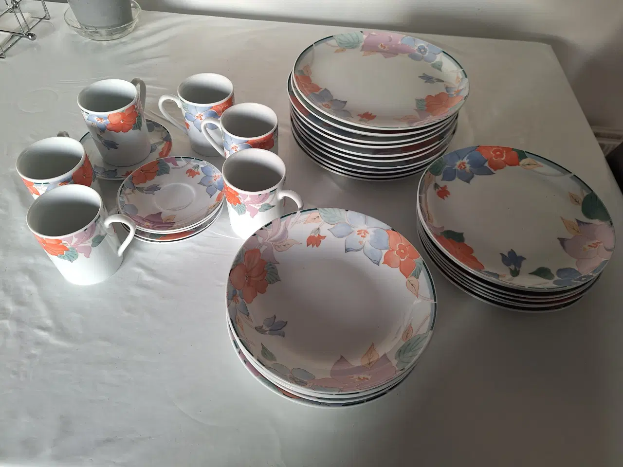 Billede 1 - Porcelæn service	