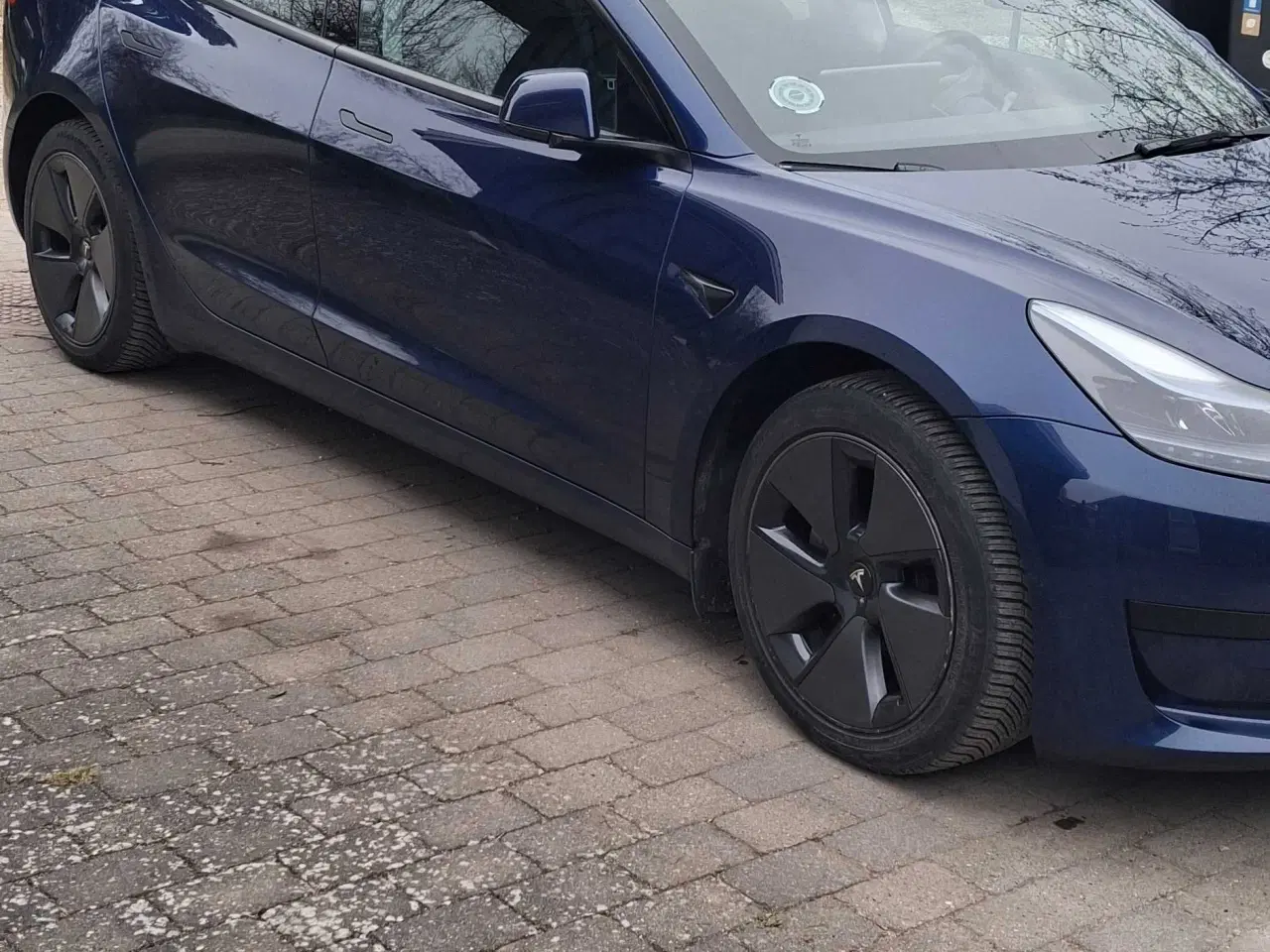 Billede 8 - Tesla model 3 standard
