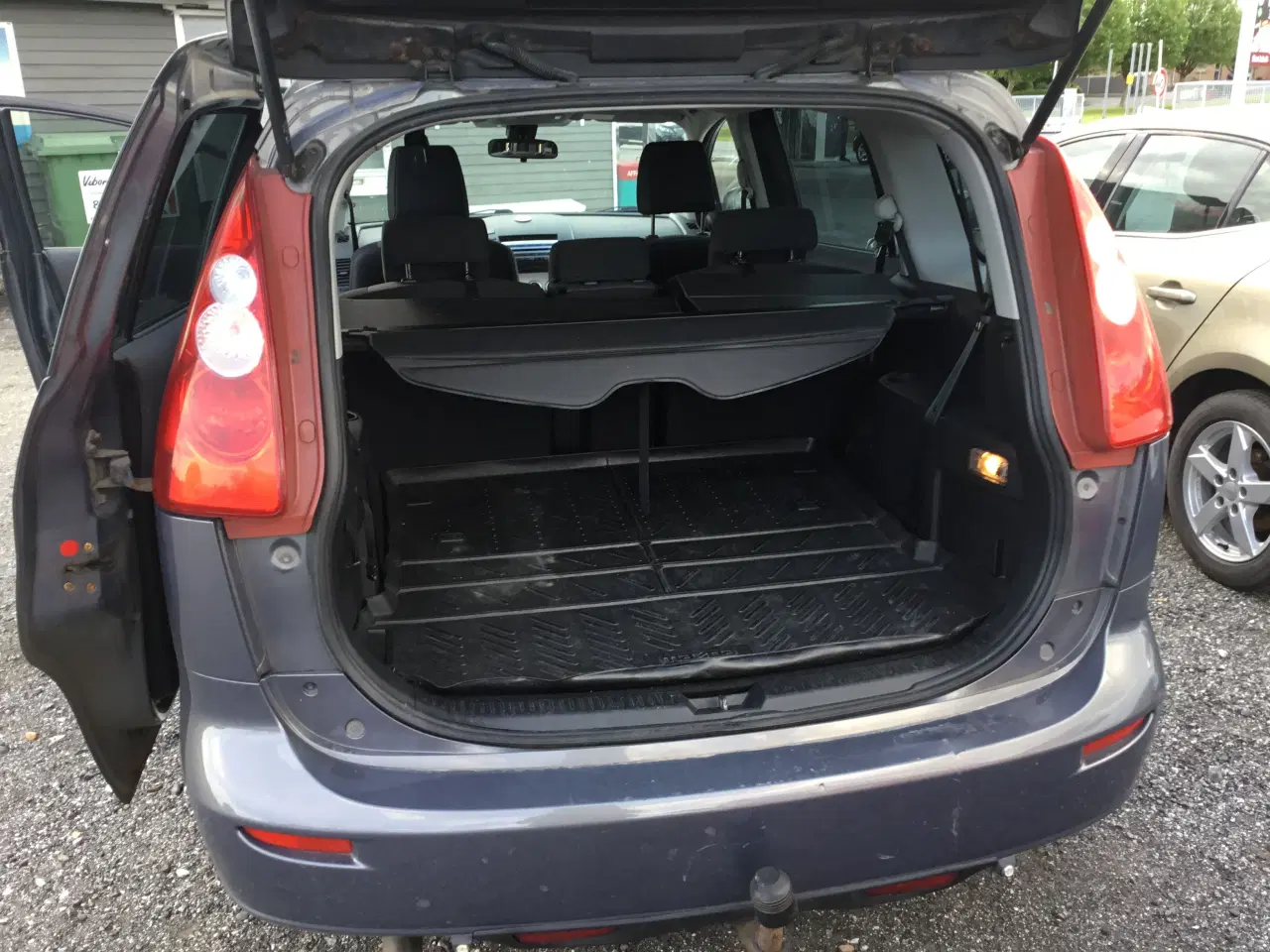 Billede 4 - Mazda 5 2.0 bezin 7 personers. Træk 1500 kg 