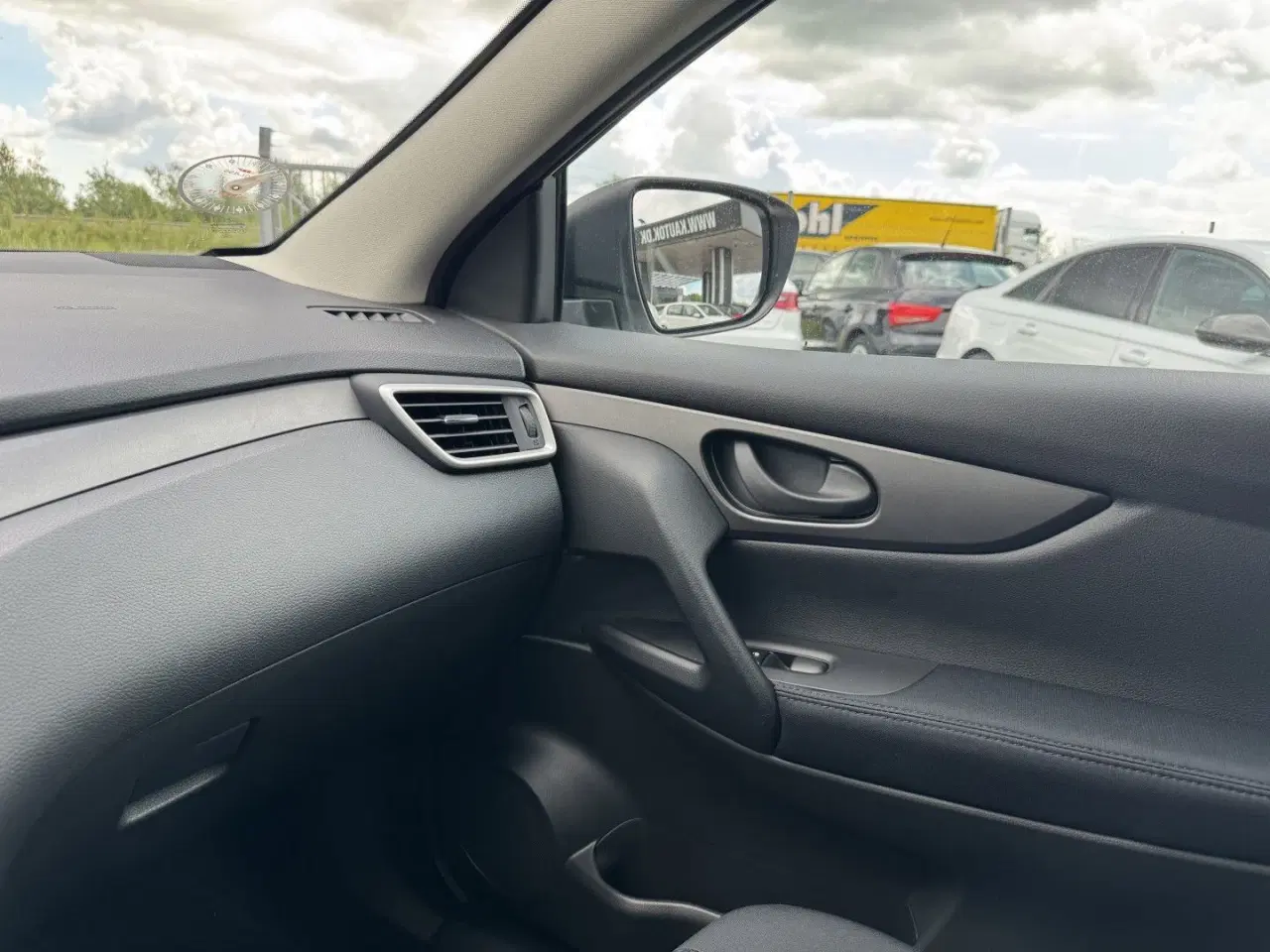 Billede 18 - Nissan Qashqai 1,2 Dig-T Visia 4x2 115HK 5d 6g