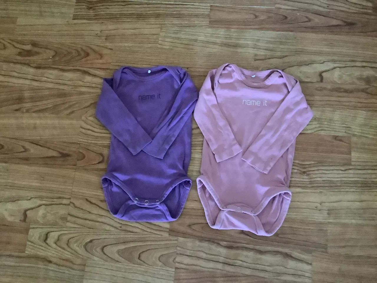Billede 1 - 2 helt nye Name it body str. 68