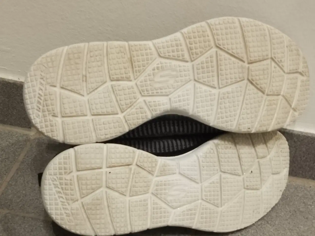 Billede 4 - Skechers knit 