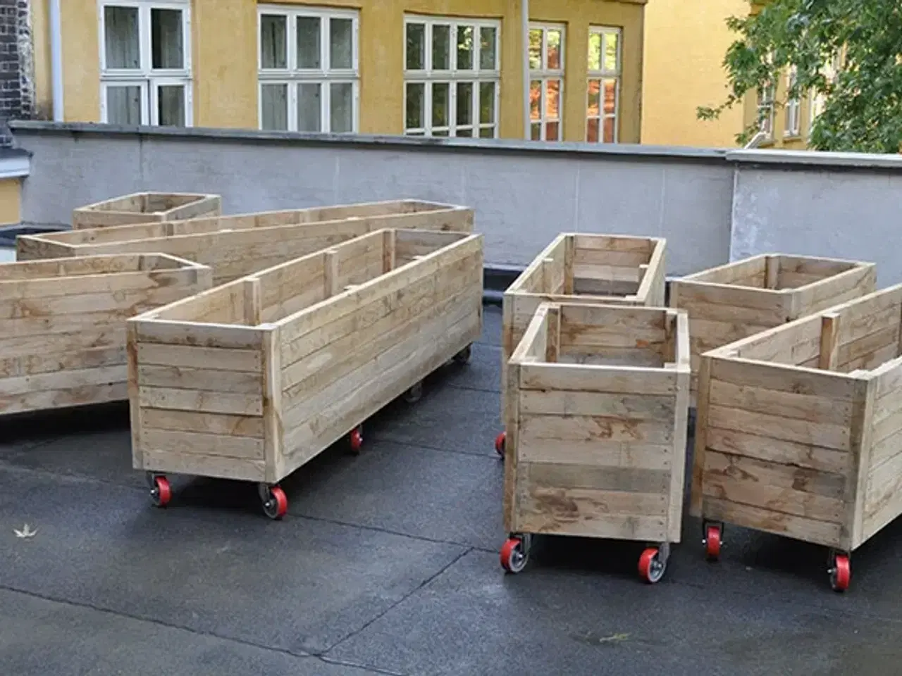 Billede 12 - Plantekasse i egetræ - byggesæt