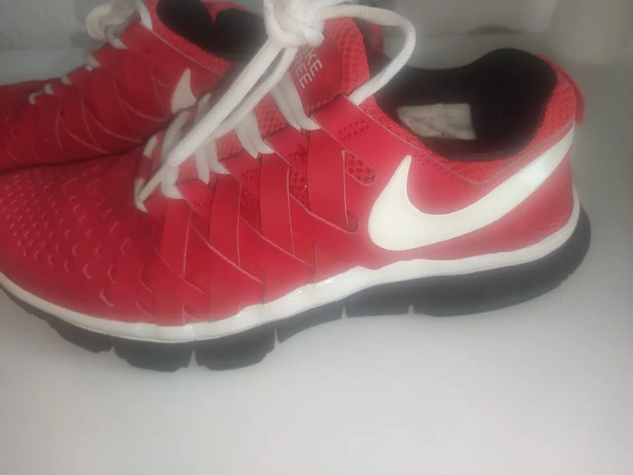 Billede 7 - Nike løbesko str 40,5 rød, 25,5 cm