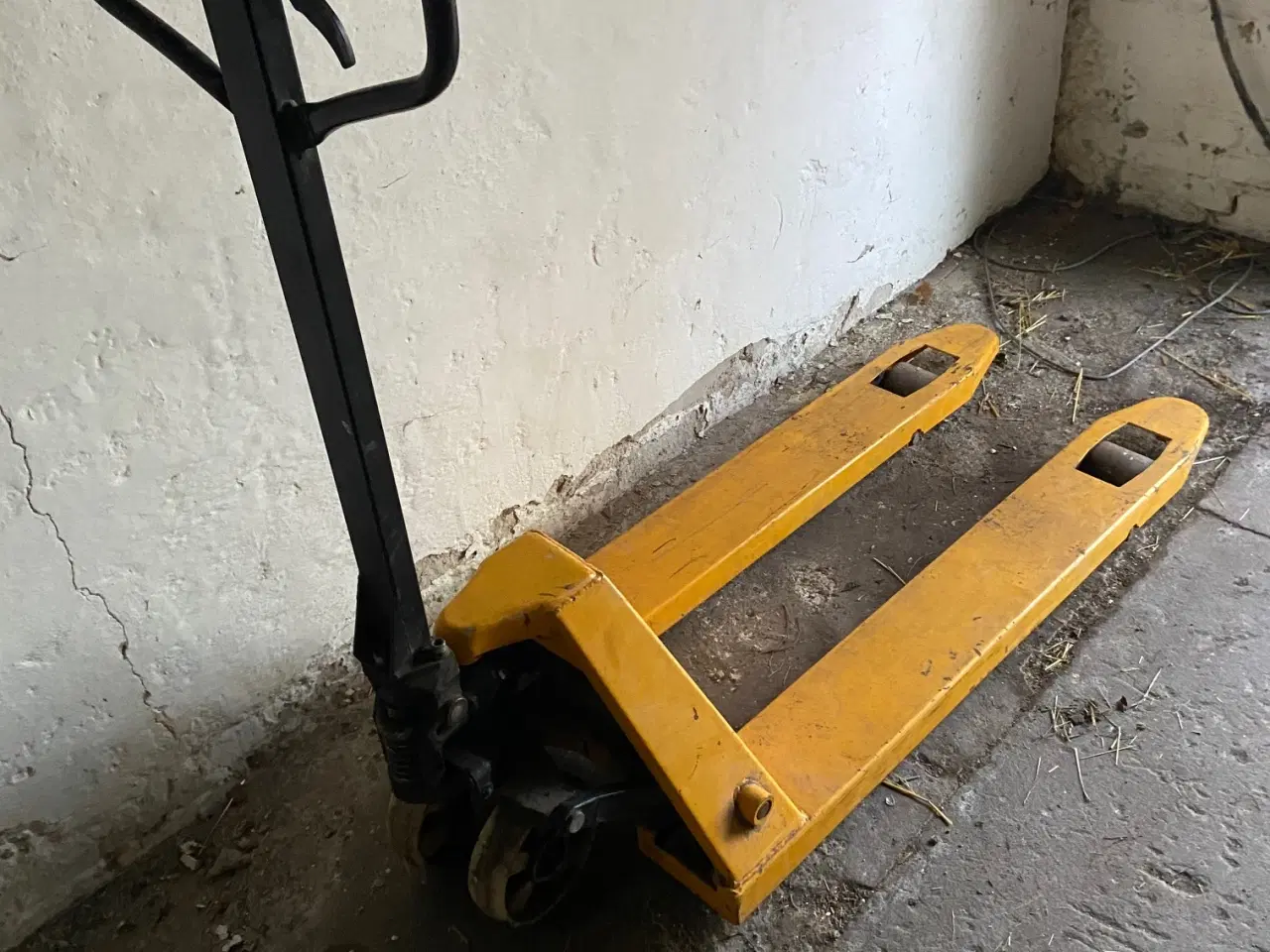 Billede 1 - Palleløfter defekt