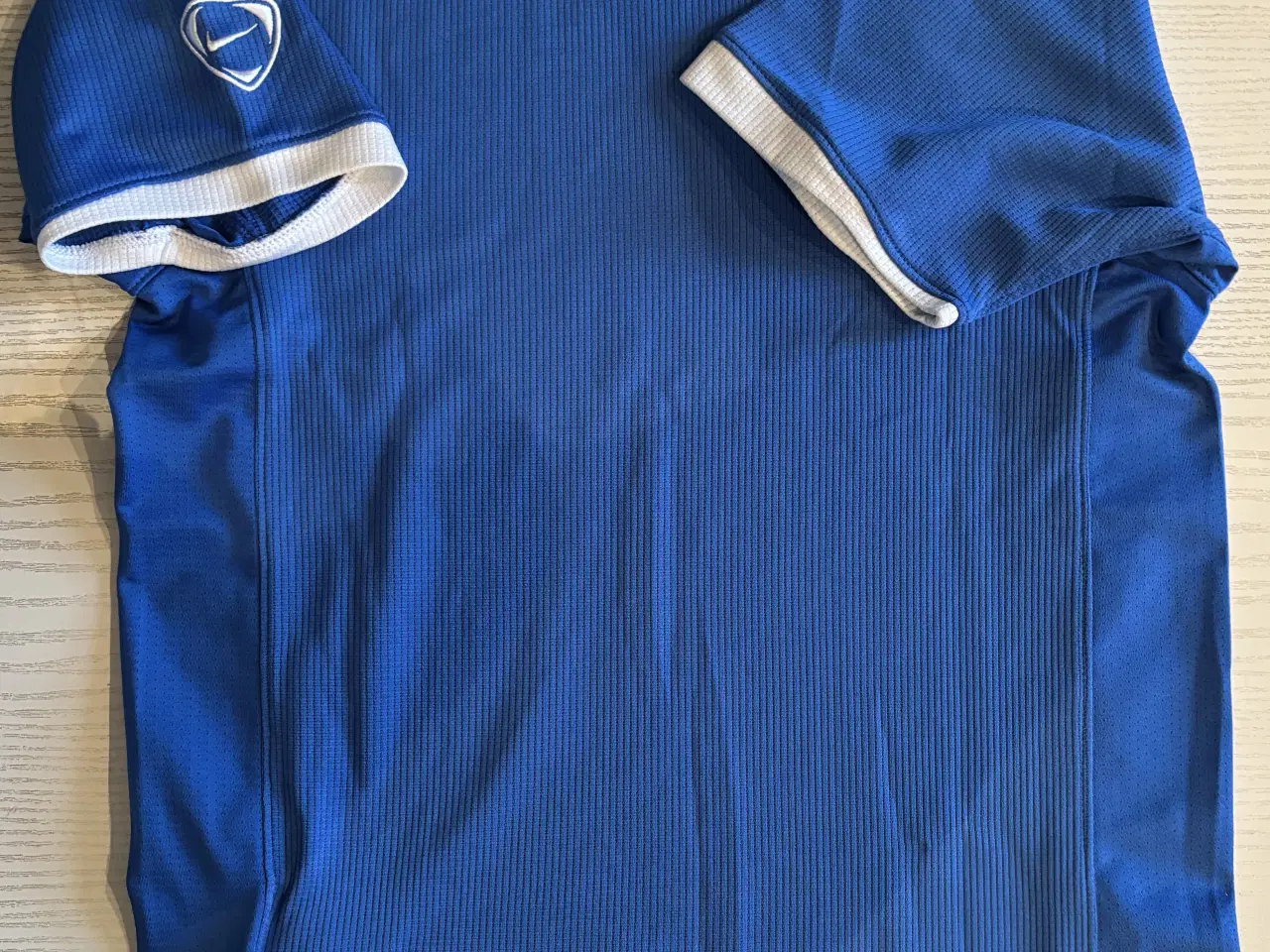 Billede 2 - Sportstøj, T-shirt, Nike Fit Dry  str. 140-152