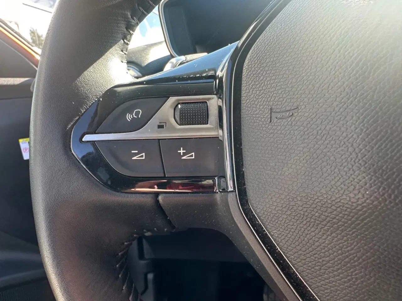 Billede 13 - Peugeot 2008 1,2 PureTech 130 Selection Tech EAT8