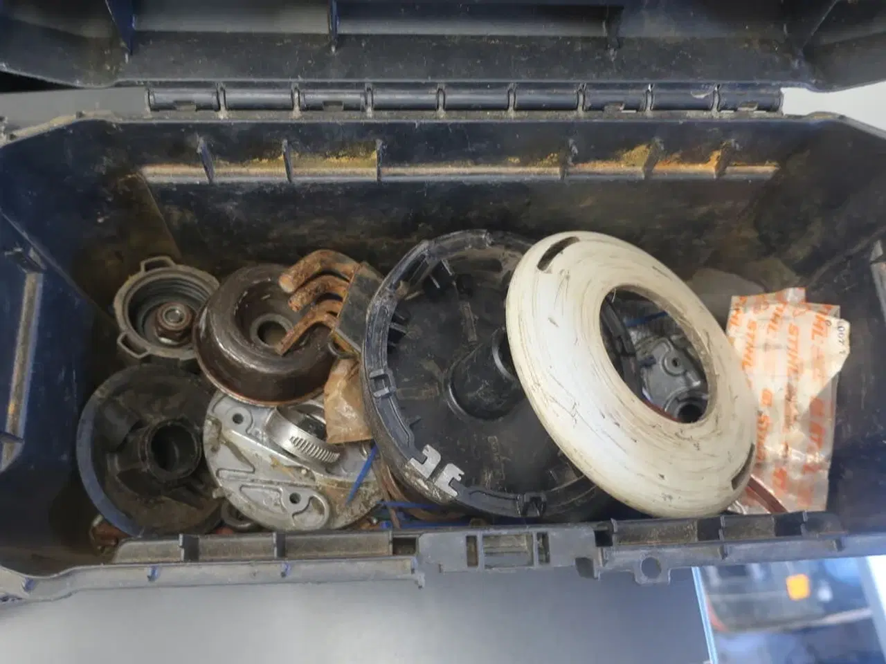 Billede 8 - Buskrydder STIHL FS490C med tilbehør