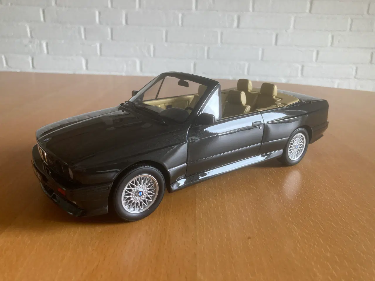 Billede 7 - BMW M3 e30 1:18