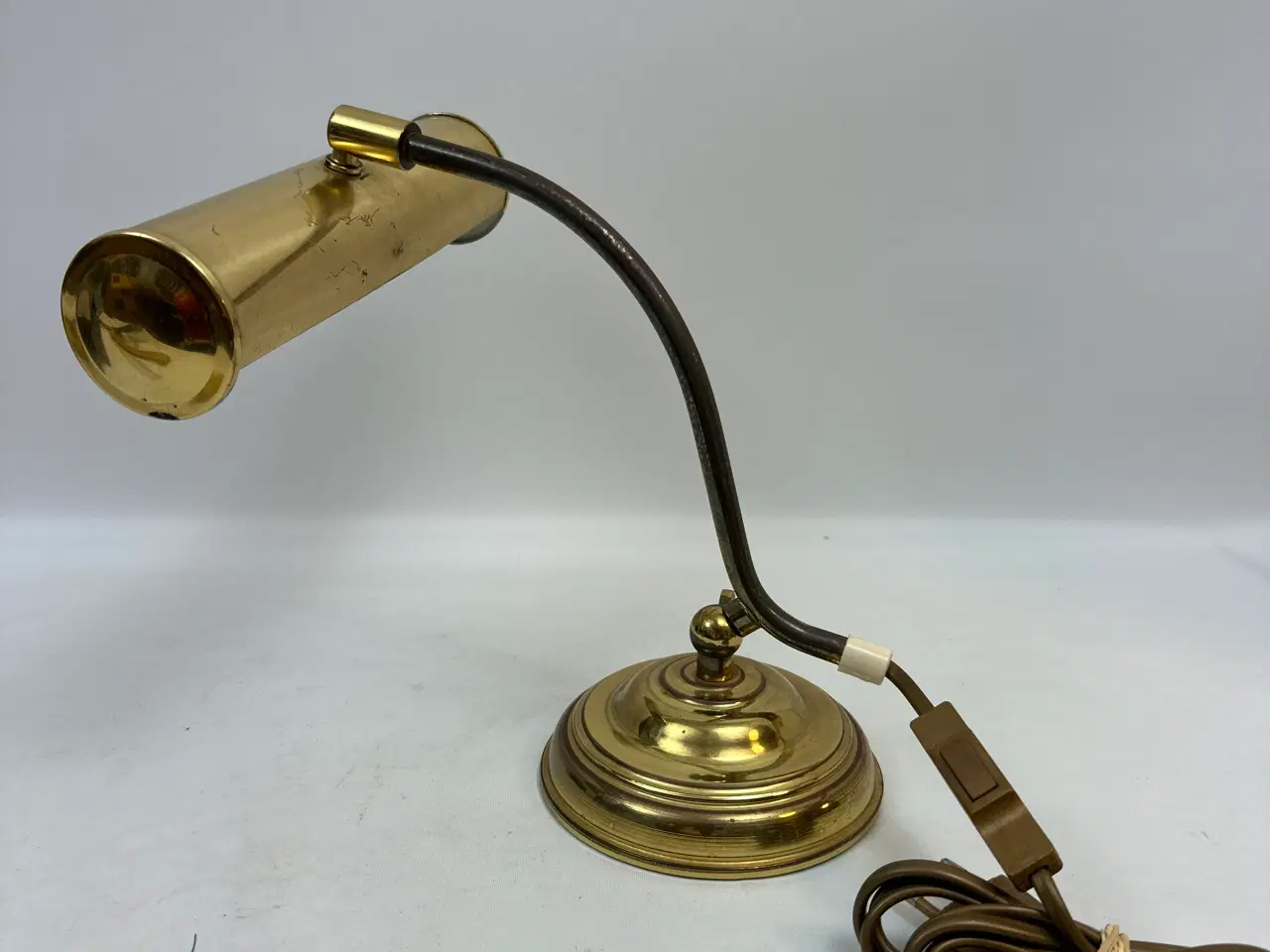 Billede 9 - Retro klaverlampe i messing (LAONI)