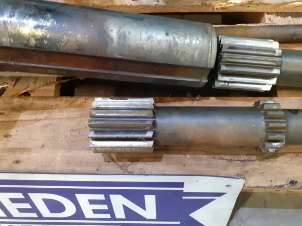 Billede 5 - New Holland TM 165 Lår