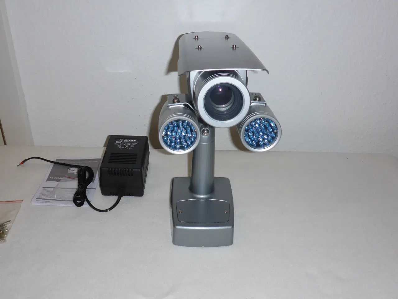 Billede 1 - Overvågning kamera med IR lys 100 meter