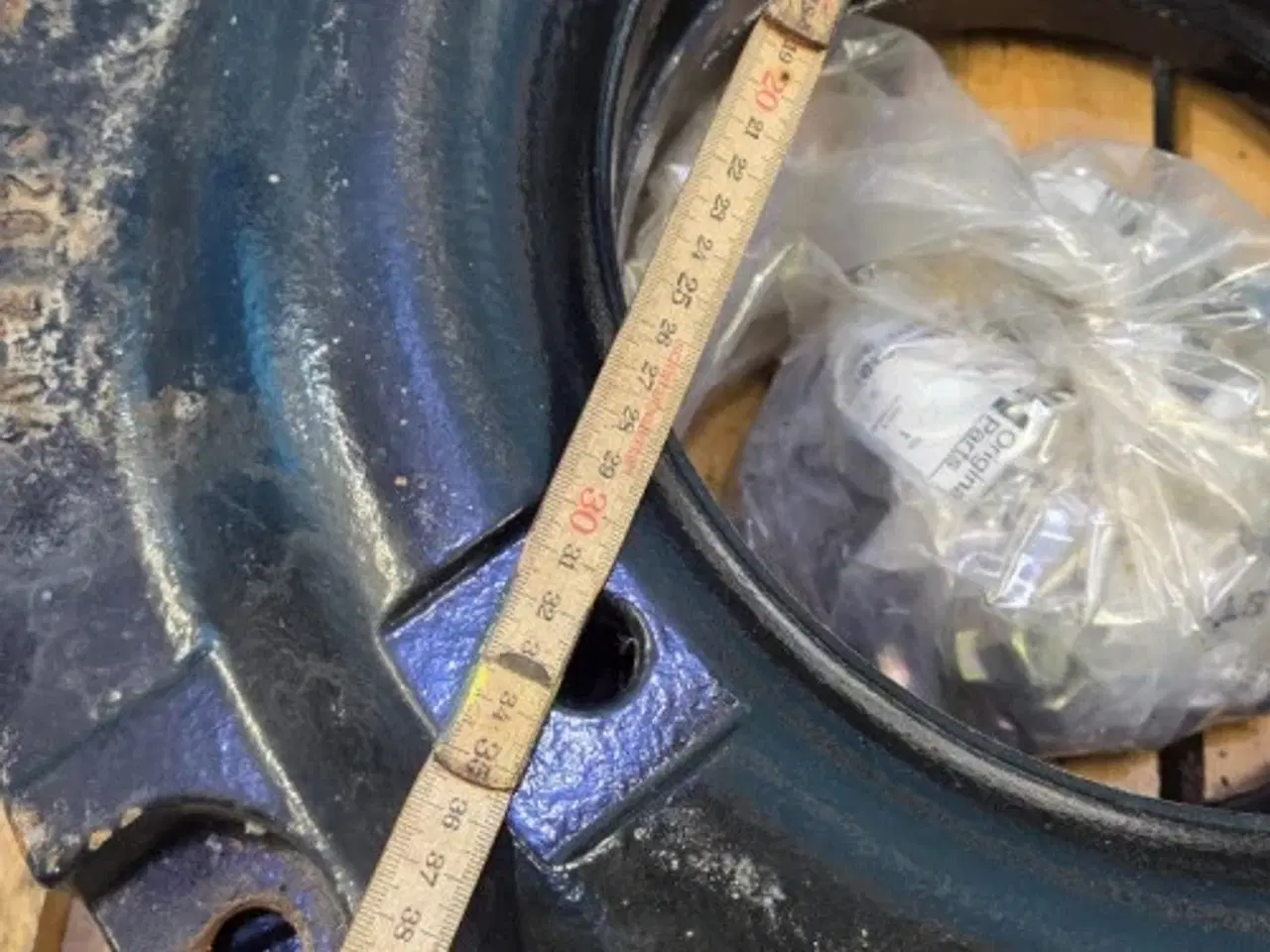 Billede 4 - New Holland TM 140 Hjulvægt Sæt 710471014