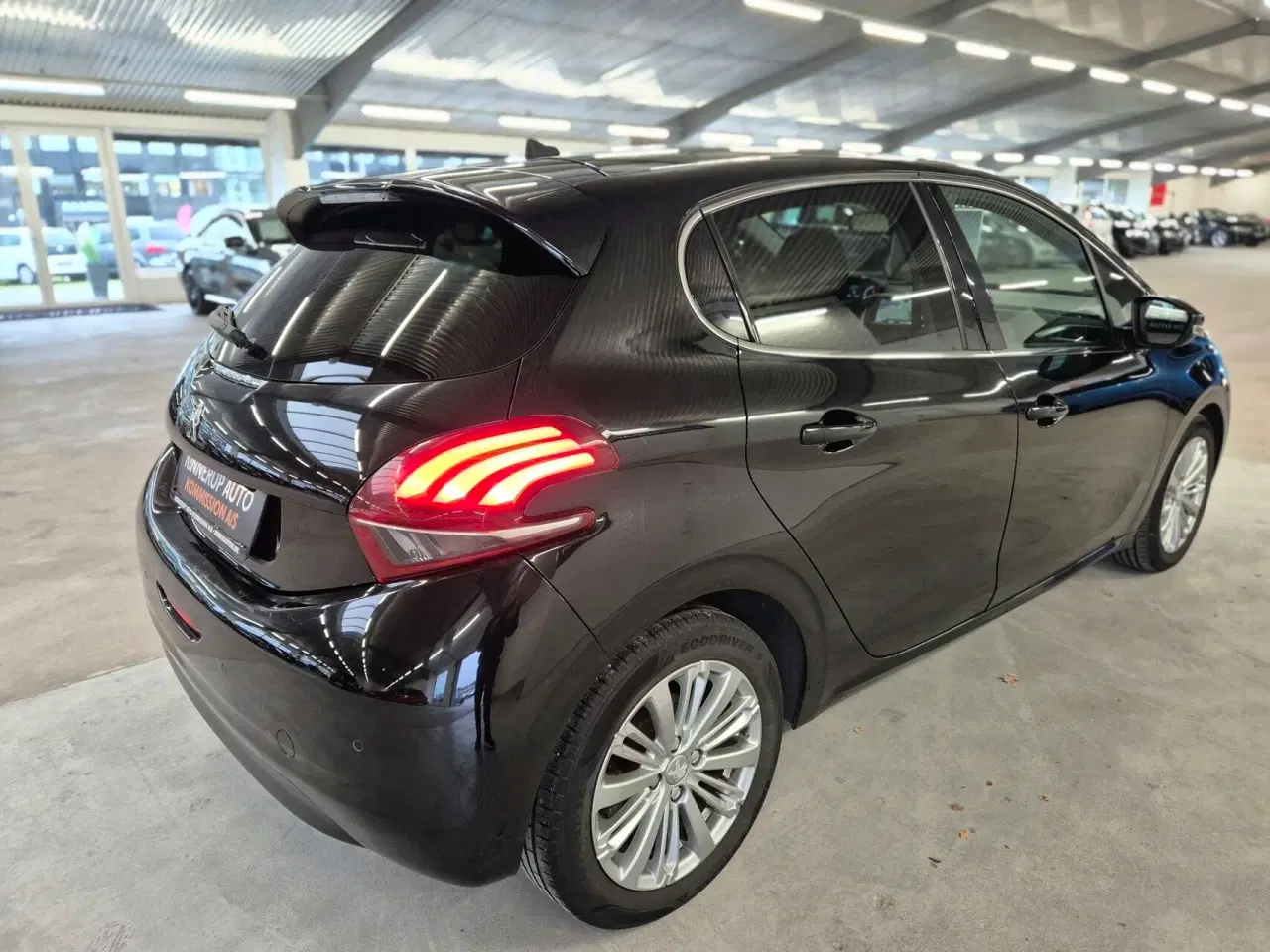 Billede 5 - Peugeot 208 1,5 BlueHDi Allure 100HK 5d