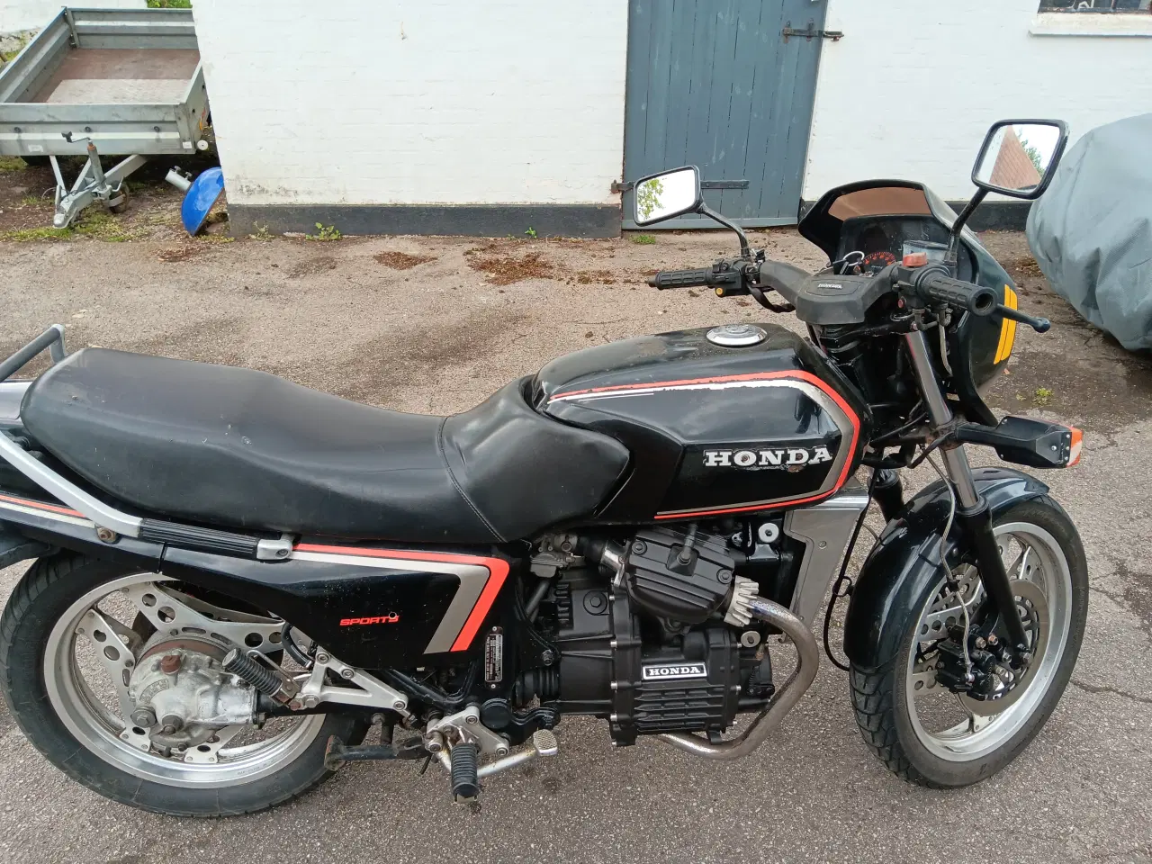 Billede 1 - Honda cx 500e synet med plader