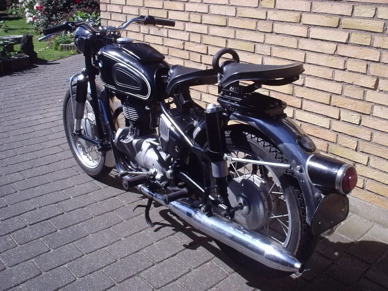 Billede 2 - BMW R 26  Nysynet