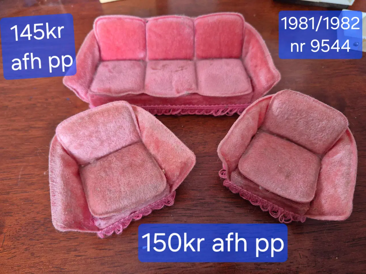 Billede 1 - Dukkehud møbler fra 1981