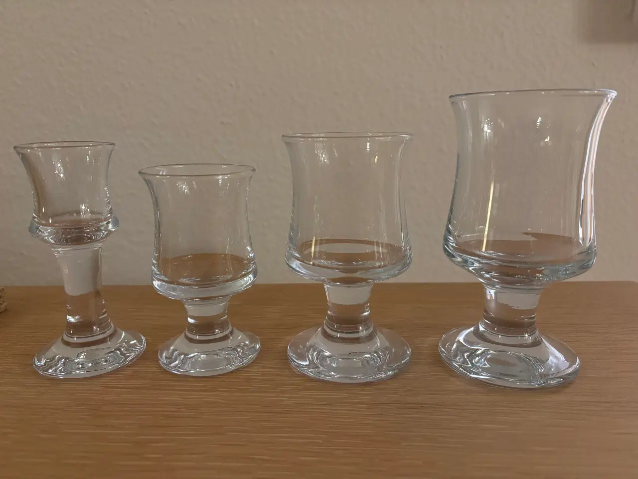 Billede 1 - Holmegaard Skibsglas 12xRød, hvid, dessert & snap