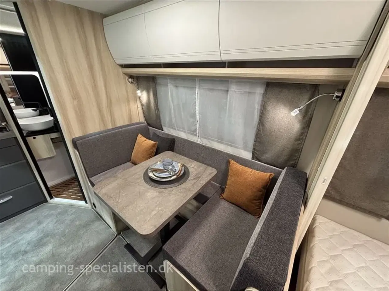Billede 5 - 2026 - Hobby De Luxe 460 SL   2026 Hobby De Luxe 460 SL DK LINE - se den senere hos Camping-Specialisten.dk
