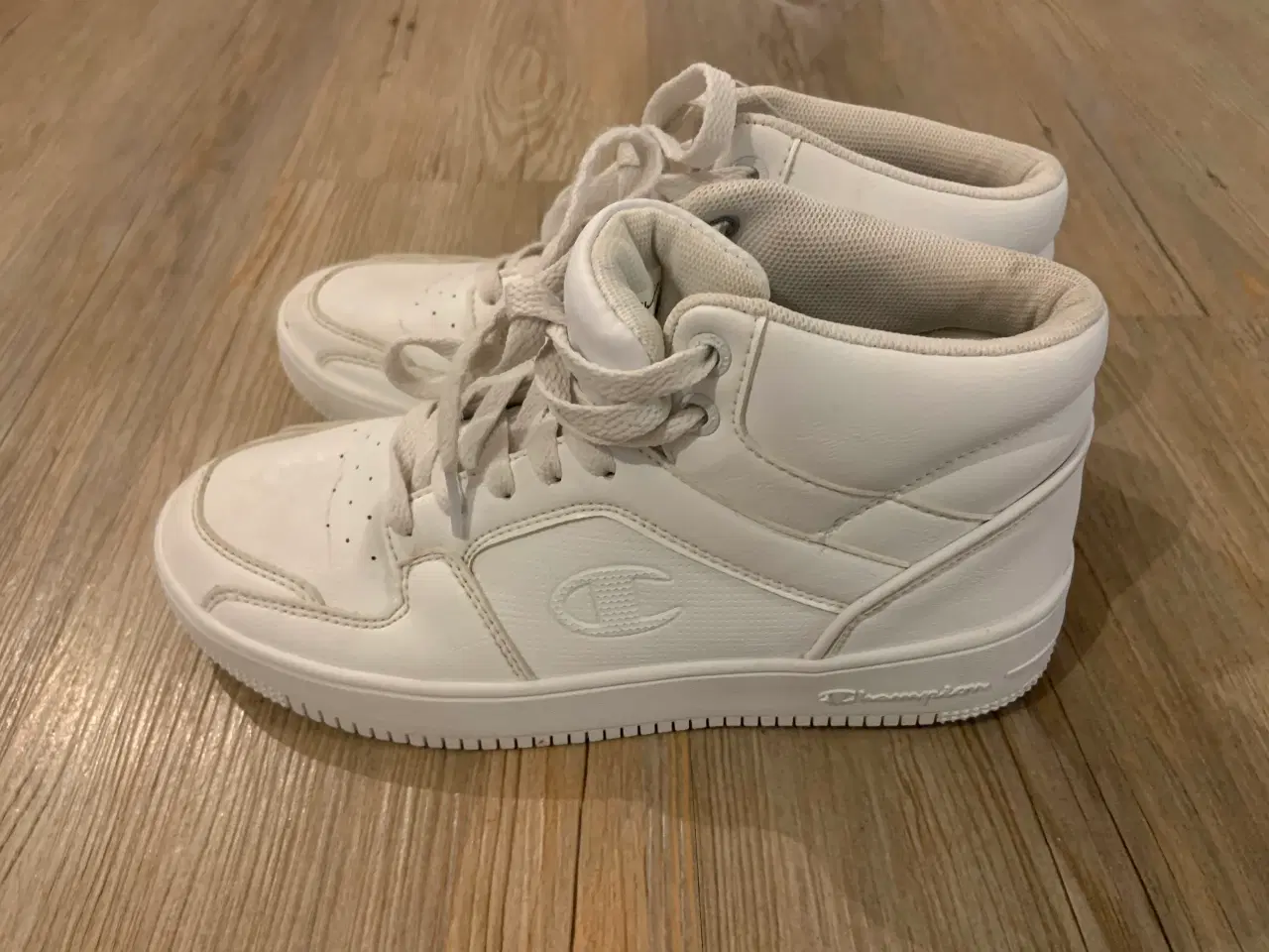 Billede 1 - Champion sko str. 38,5