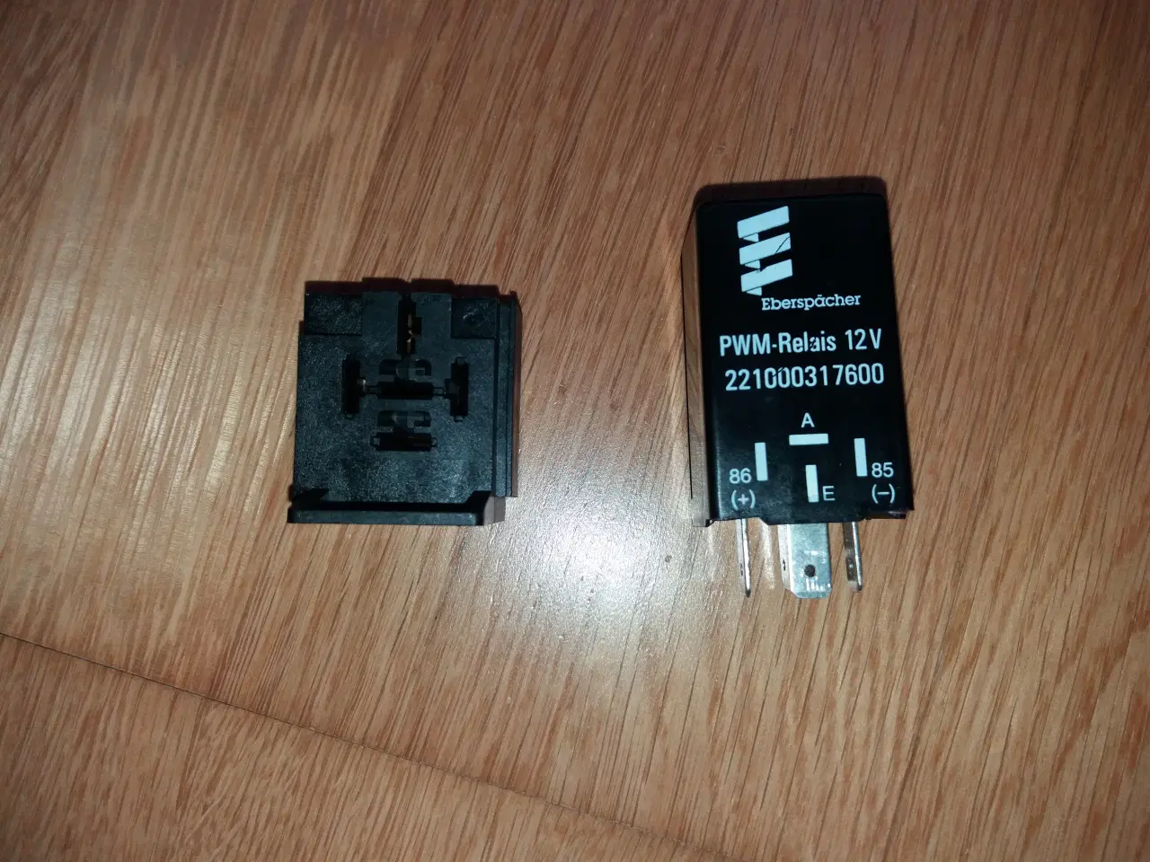 Billede 1 - PWM Relæ for blæser ( Eberspächer )