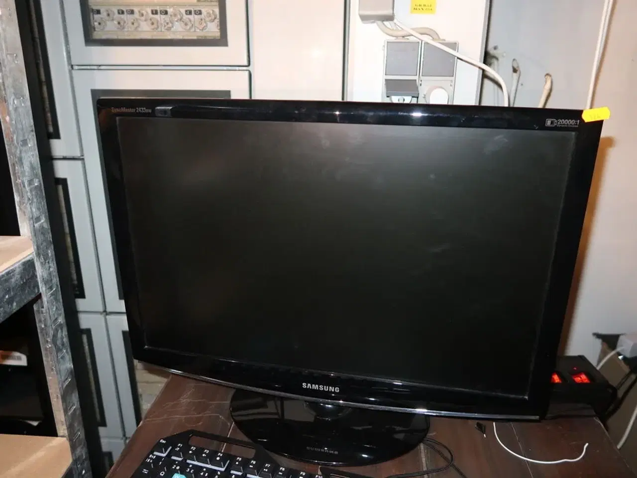 Billede 3 - Computerskærm, computer, tastatur, mus m.m.