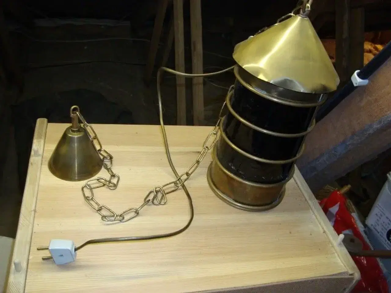 Billede 1 - Messinglampe, cylinder, 100år gammel