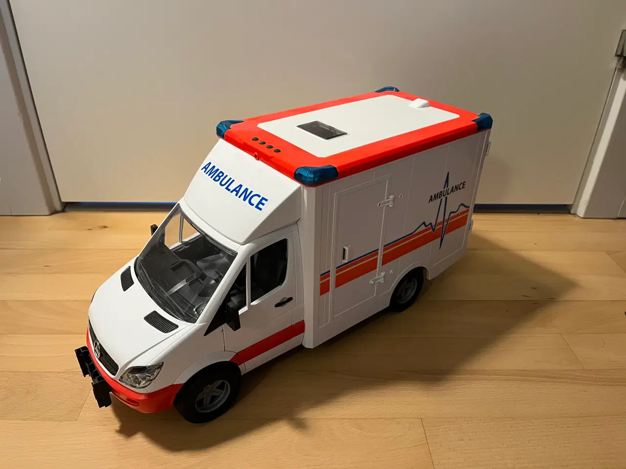 Billede 1 - Bruder ambulance