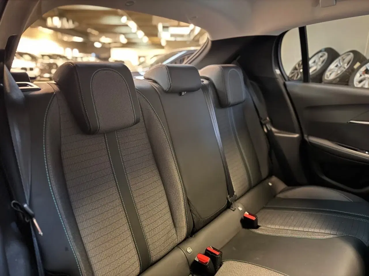 Billede 9 - Peugeot 208 1,5 BlueHDi 100 Allure Sky