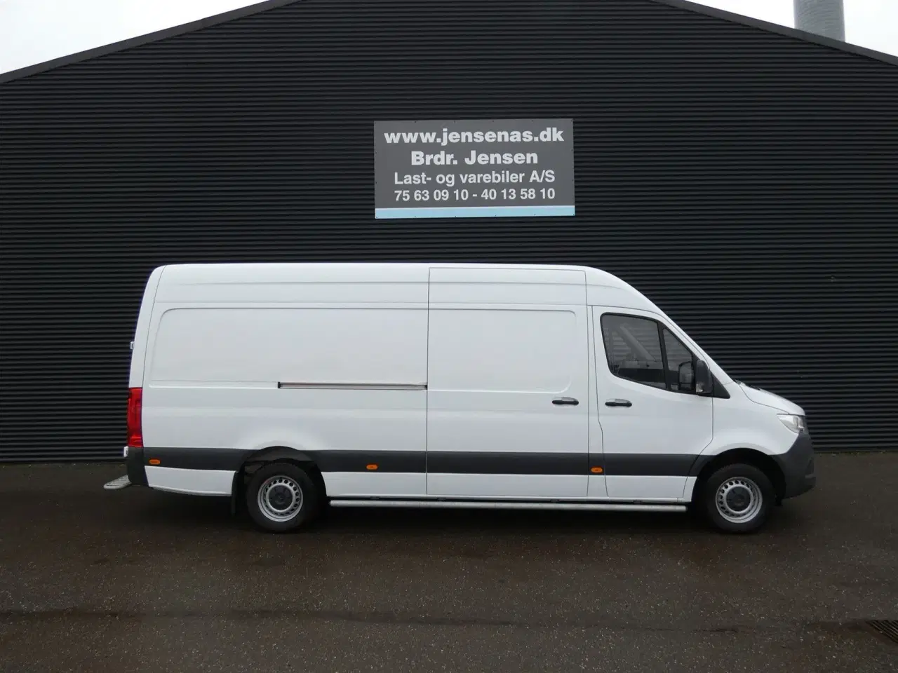 Billede 1 - Mercedes-Benz Sprinter 317 2,0 CDI A3 H2 RWD 9G-Tronic 170HK Van Aut.