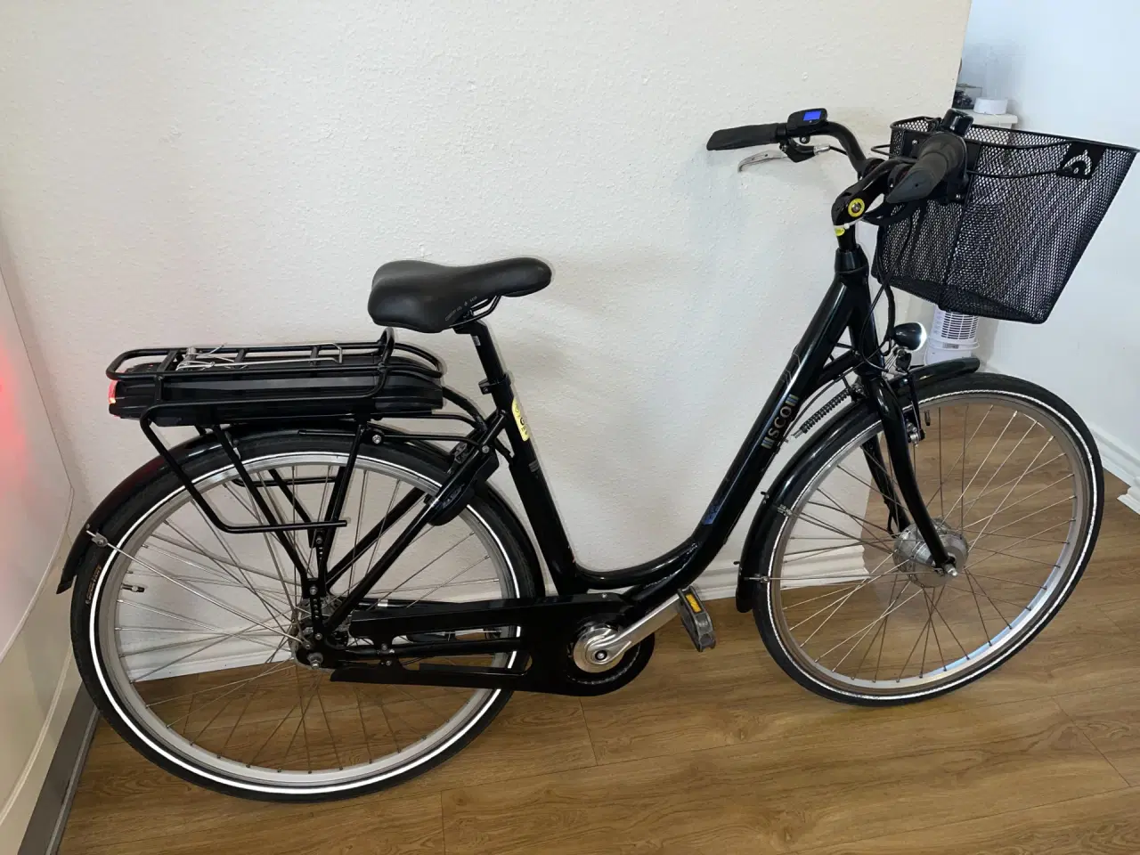Billede 2 -  flot sco  dame elcykel 28"  7 gear. 