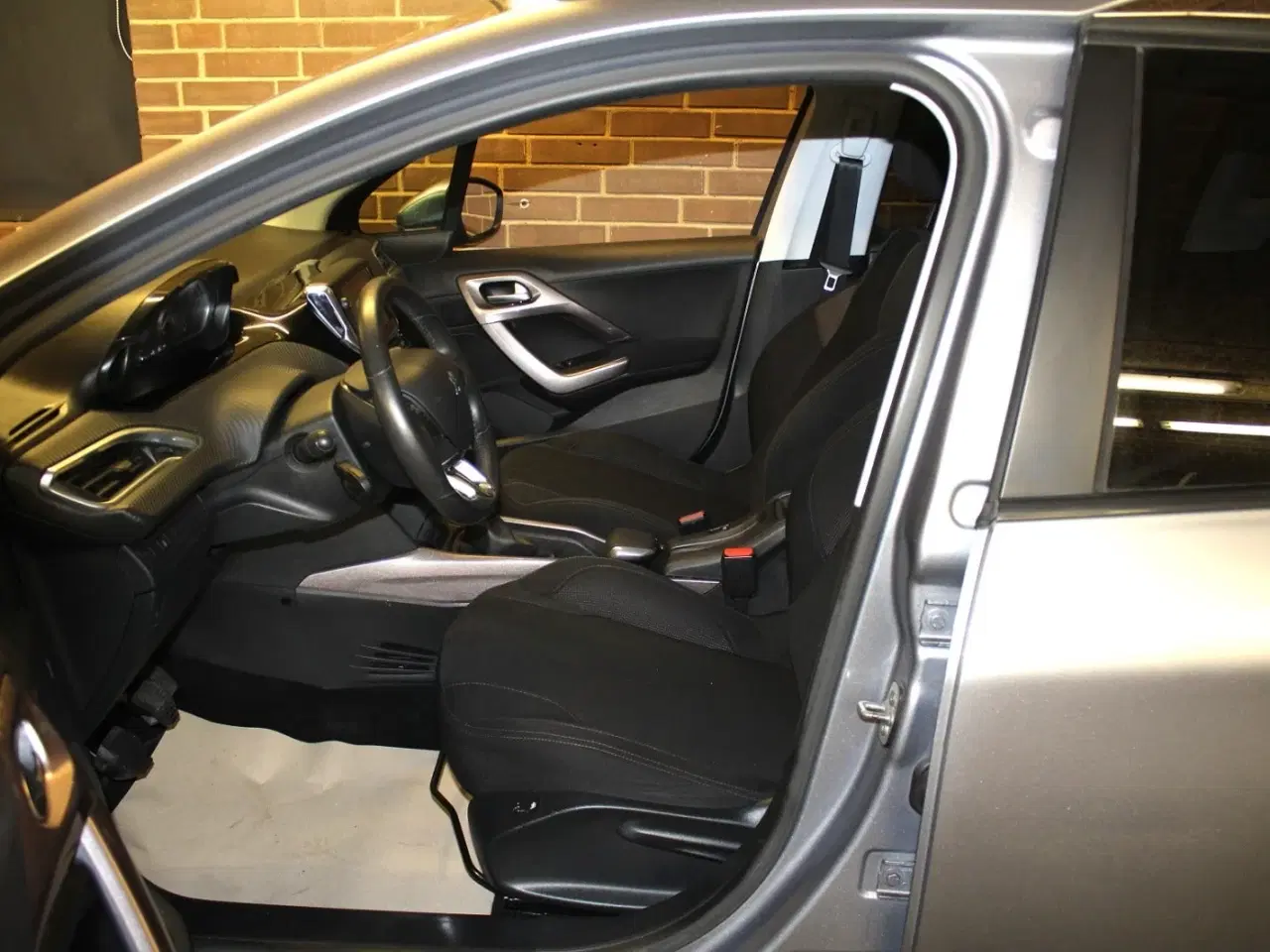 Billede 4 - Peugeot 2008 1,2 VTi 82 Active Sky