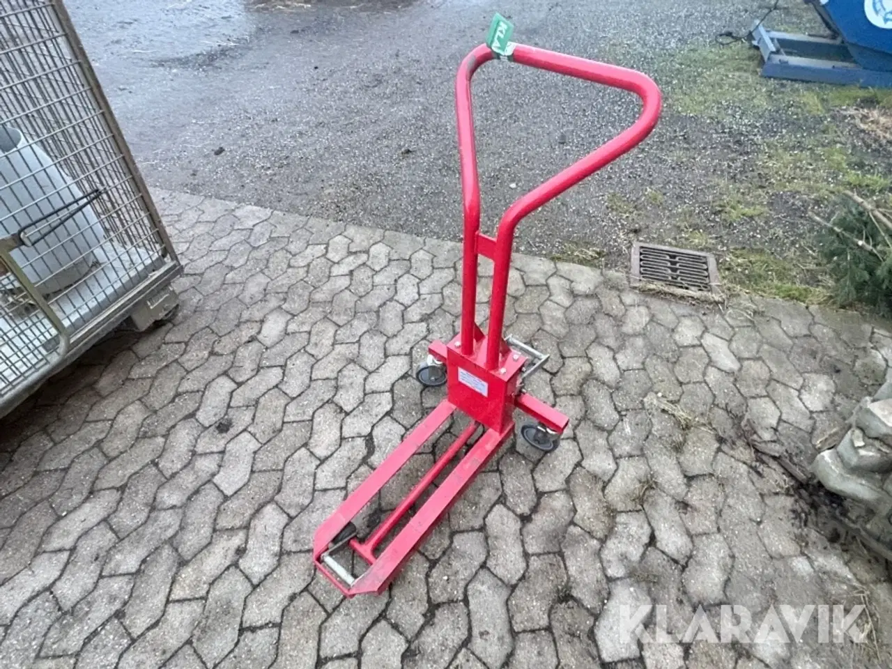 Billede 1 - Kvart Palle løfter MR200