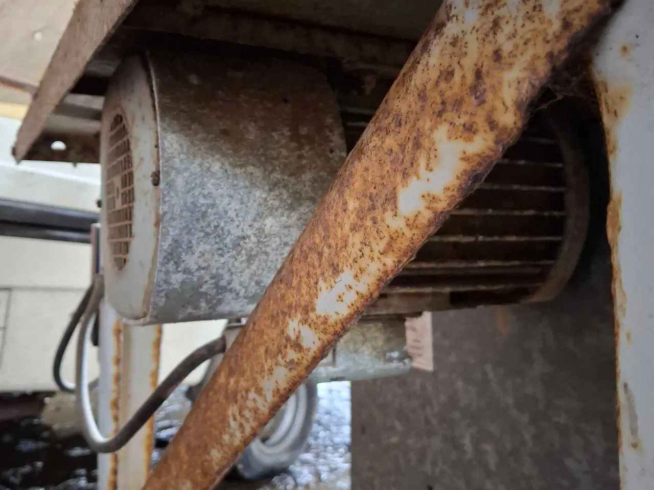 Billede 4 - Gammel bord sav ikke startet i flere år