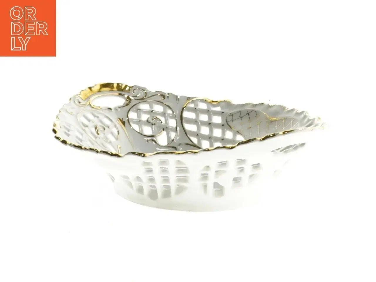 Billede 3 - Porcelænsskål med gennembrudt mønster og guldkant (str. 29 x 30 cm)