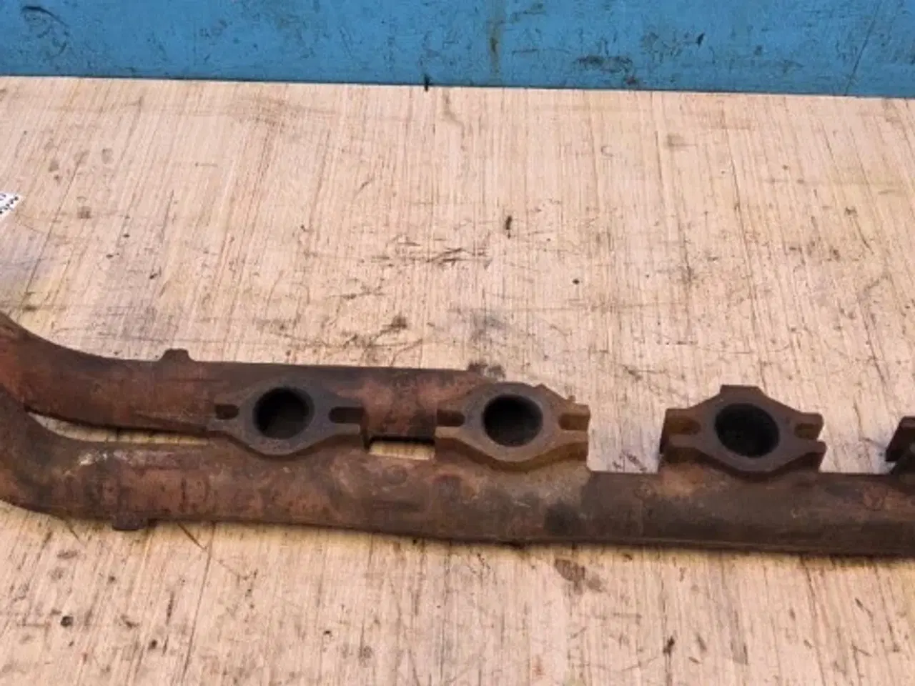 Billede 13 - Mercedes OM502LA Udstødningsmanifold A5421420201