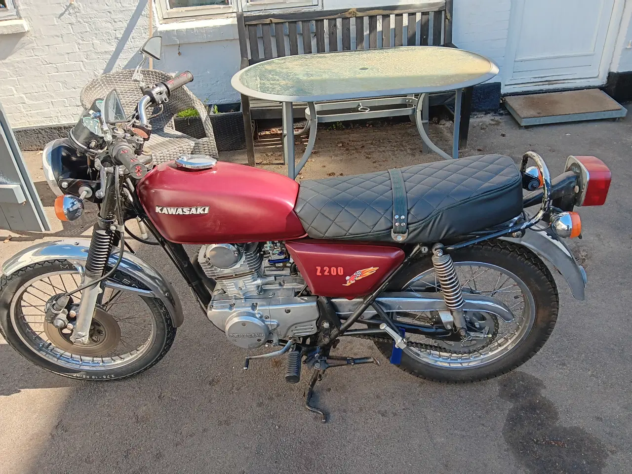 Billede 1 - Kawasaki kz 200 fra 1977 nysynet 
