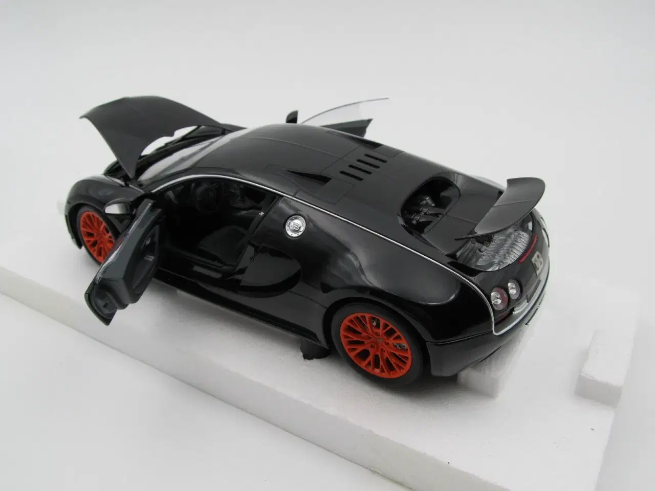 Billede 5 - 2011 Bugatti Veyron Super Sport 1:18 Minichamps