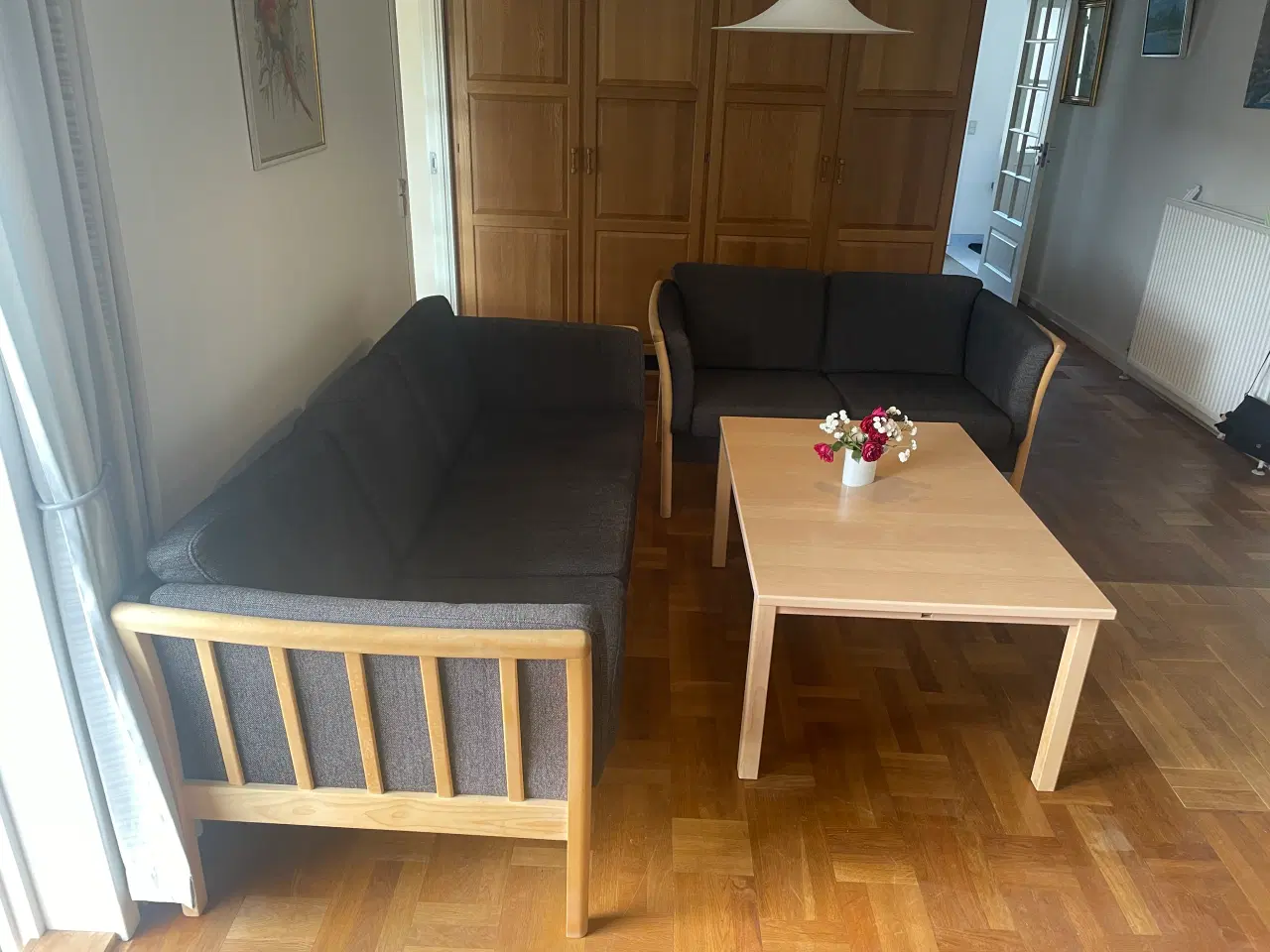 Billede 2 - 3+2 personers sofa +bord 