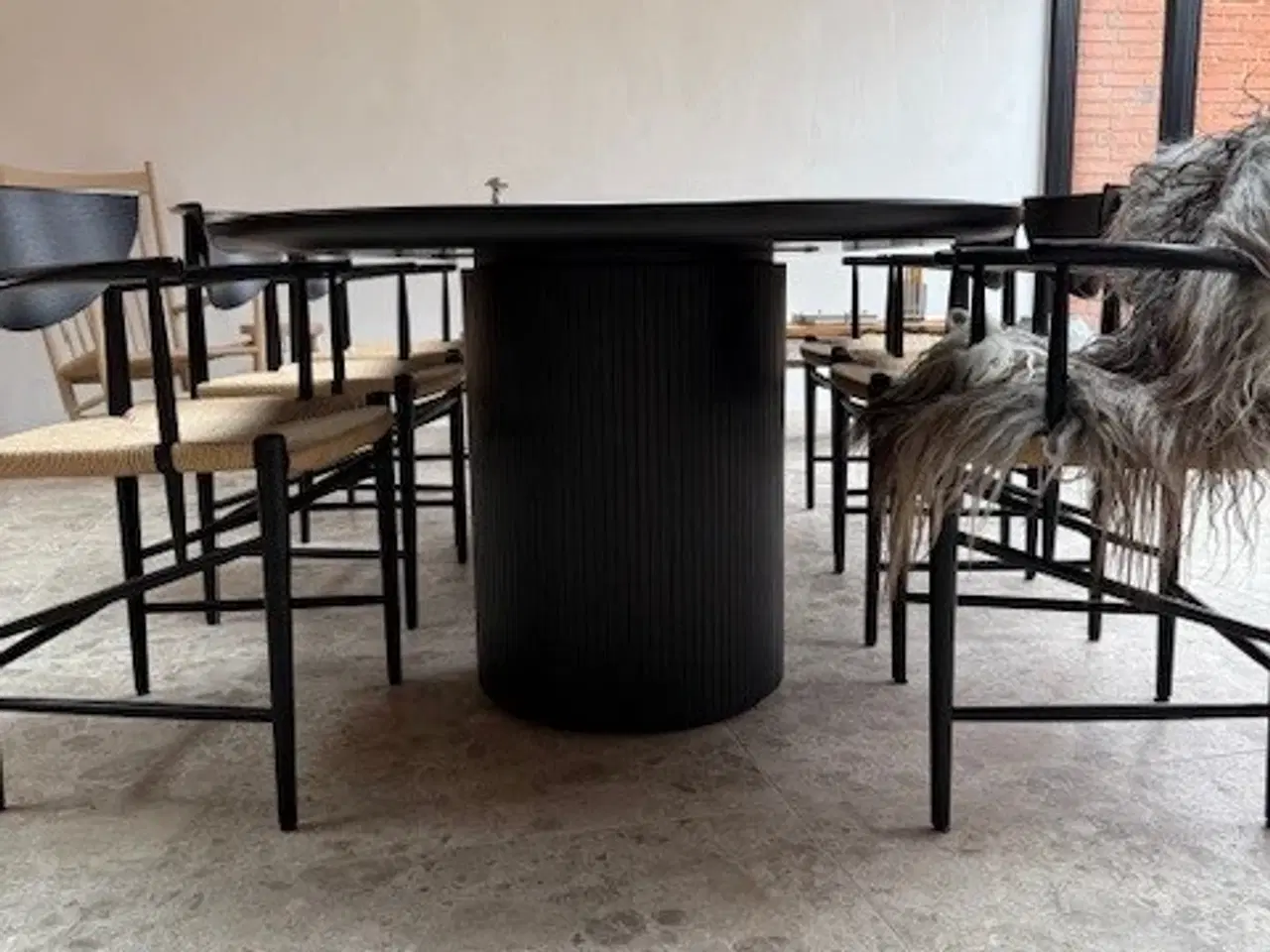 Billede 5 - Moon spisebord i Eg fra GUBI