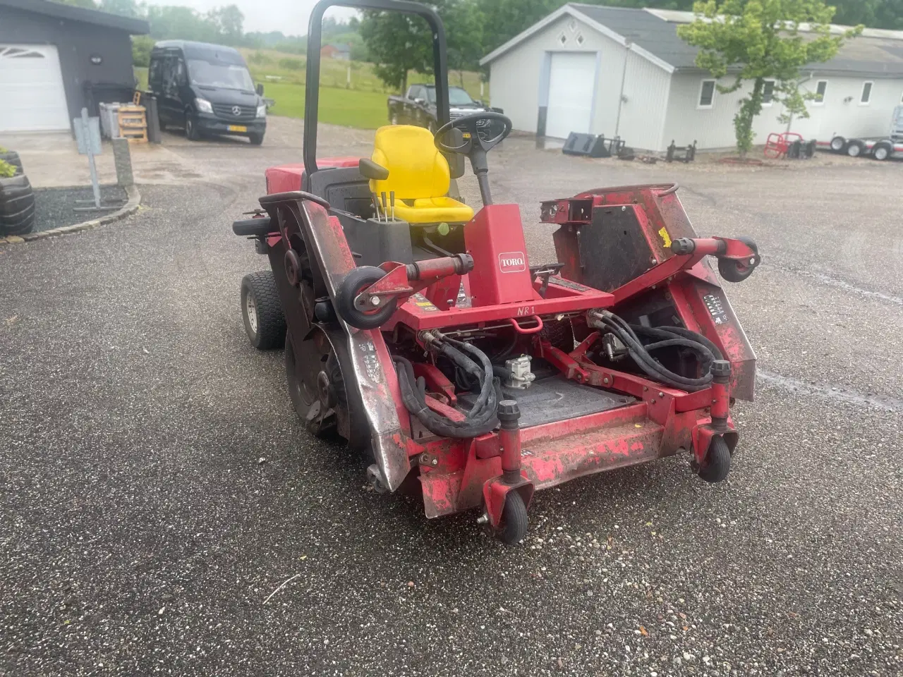 Billede 4 - Brugt Toro Grounmaster 4100 D sælges privat